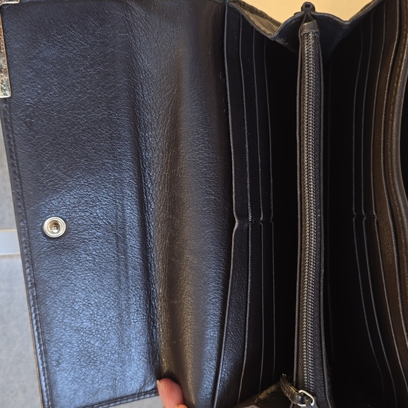 Gucci Canvas Long Wallet - Picture 5 of 8